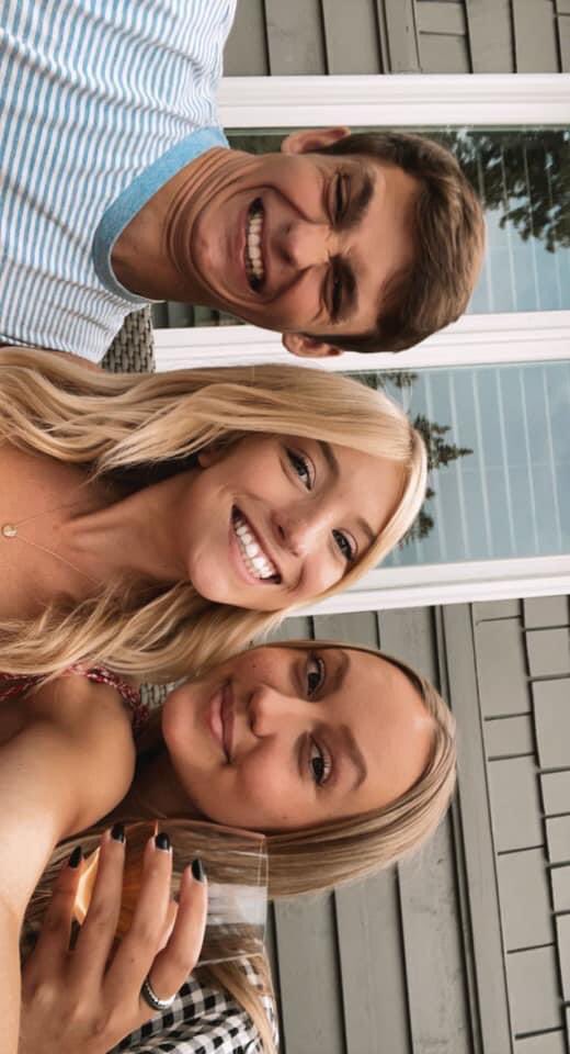 ChattMegan's tweet photo. my best friends go back to Ohio today 💔 thank you for the best summer ever &amp; can’t wait to see you so soon! no other couple I would rather 3rd wheel, going to miss you the most https://t.co/O8zBm4HkaI