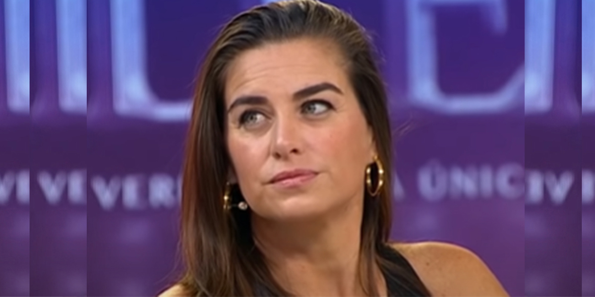 GlamoramaCL's tweet photo. «Me dicen ‘estás muy vieja y gorda. Te voy a dar un personaje perfecto para ti porque ella no puede tener hijos y como tú acabas de perder uno…’ Por eso me fui de Canal 13», revela Ingrid Cruz https://t.co/E80bHO2GNH https://t.co/0GiQHSKpgX