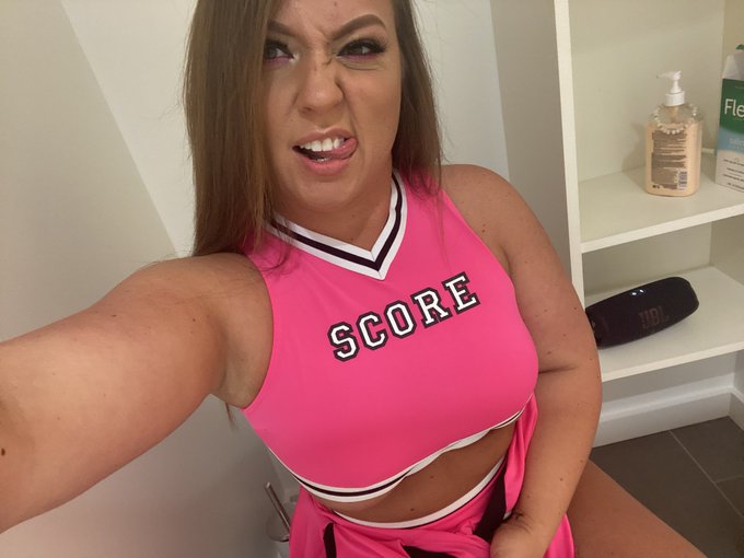 I wasn&rsquo;t kidding about the cheerleading and anal https://t.co/5Bp1T2oIVN