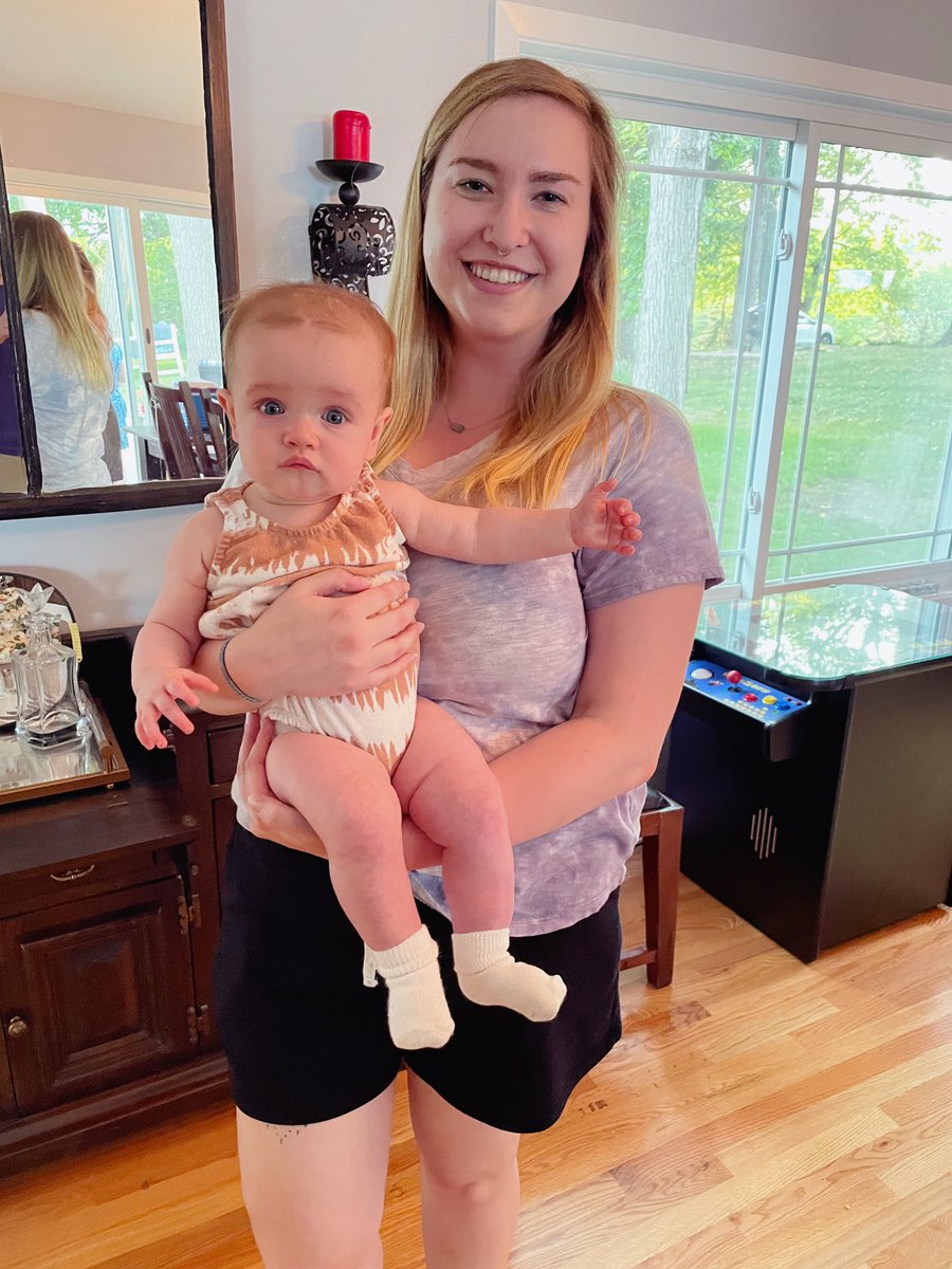 brasselsays's tweet photo. Finally got to meet my niece a couple weeks ago! I would die for miss Rowan Jene 🥺 https://t.co/nrfkdw08yG