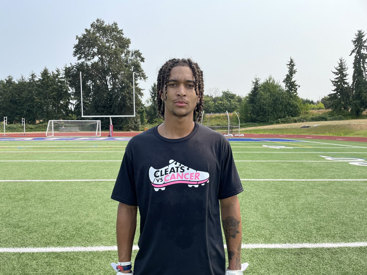 Micah_Chen's tweet photo. Mt. Spokane WR Jordan Sands looked as good as advertised with his blend of speed and size. He and QB Kellen Flanigan are going to be a box office attraction in Spokane this fall

https://t.co/xh8IQG2ZTS https://t.co/2ZdCV8Exdn