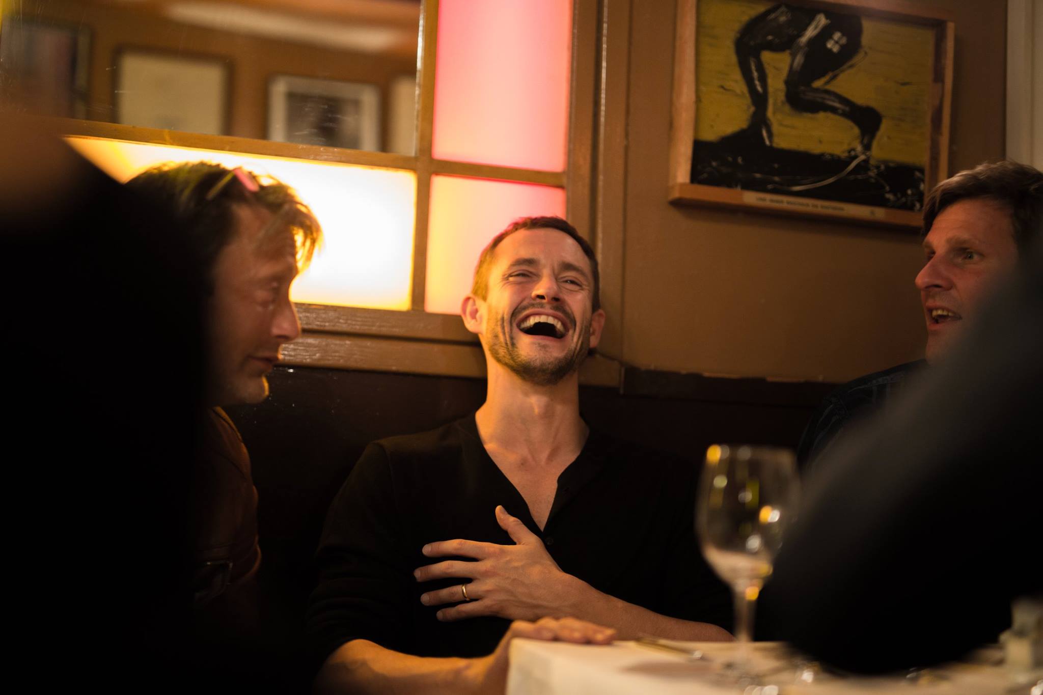 E8yjL5qXMAUTay4?format=jpg&name=large