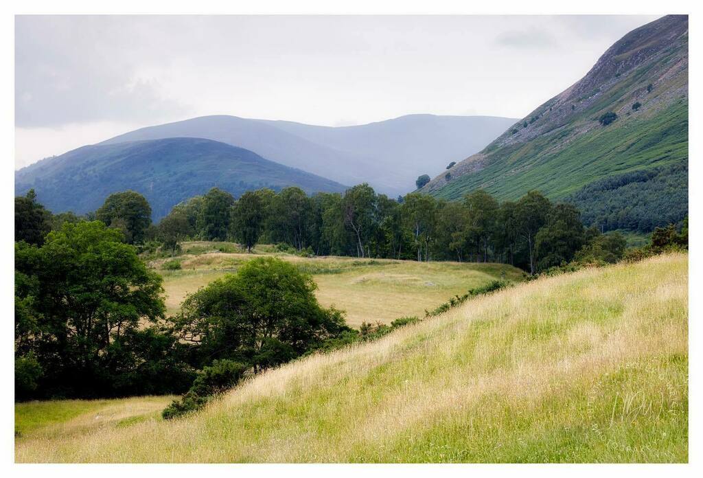 Camusvrachan, Glen Lyon, Perthshire 27/8/21. Canon R5 + RF 100-500 f/4.5-7.1. #landscapephotography #scottishhighlands #canonphotography @CanonUKandIE instagr.am/p/CSkrjBPKohP/