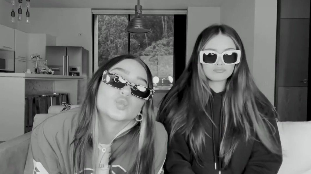 pochevibes's tweet image. dios mío, son tan lindas 😩🤍