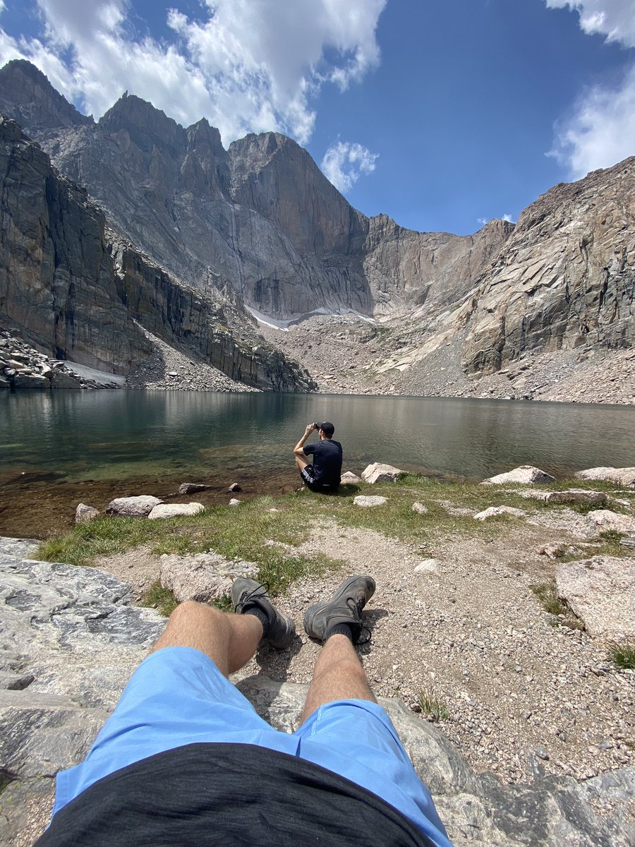 pop_commentary's tweet photo. Trekked up to #ChasmLake in Rocky Mountain National Park today and it was probably the most rewarding hike I’ve done. Also, met a furry friend! https://t.co/HsxiMb71cy