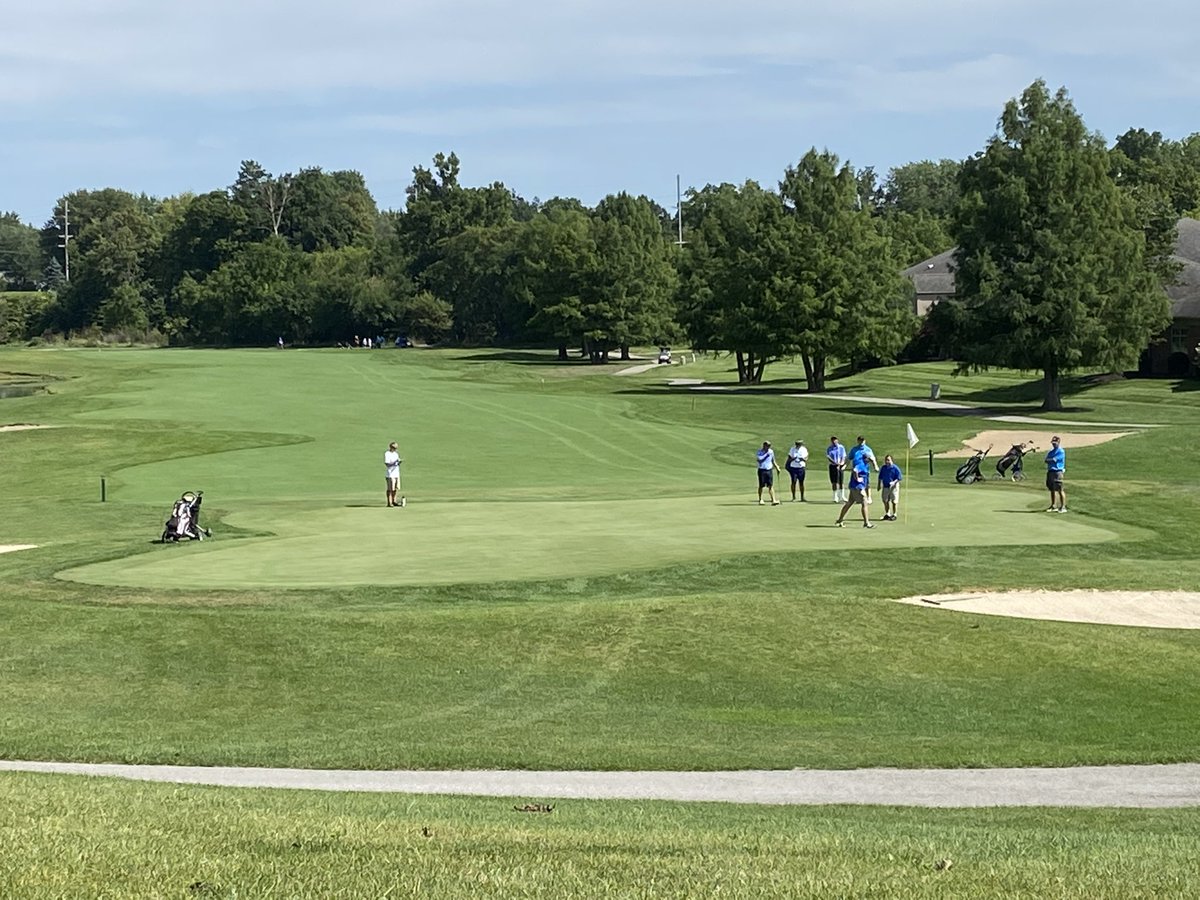 Donna Hazelett tweet media