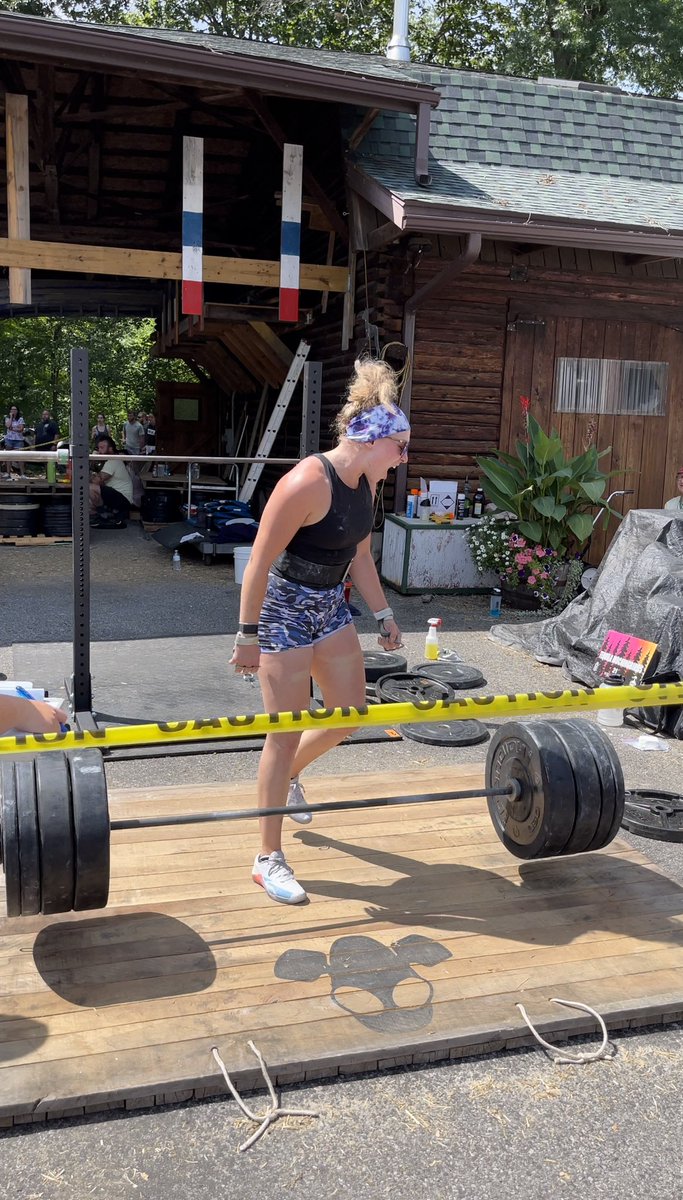 ninaruhe's tweet photo. 🔔Joined the 300 club today!! Which also happened to be a 45# PR🥳

In summation: eat carbs, drink water, lift heavy, have fun.
#weightlifting #crossfit #strongnotskinny https://t.co/LQ6pojCr5c