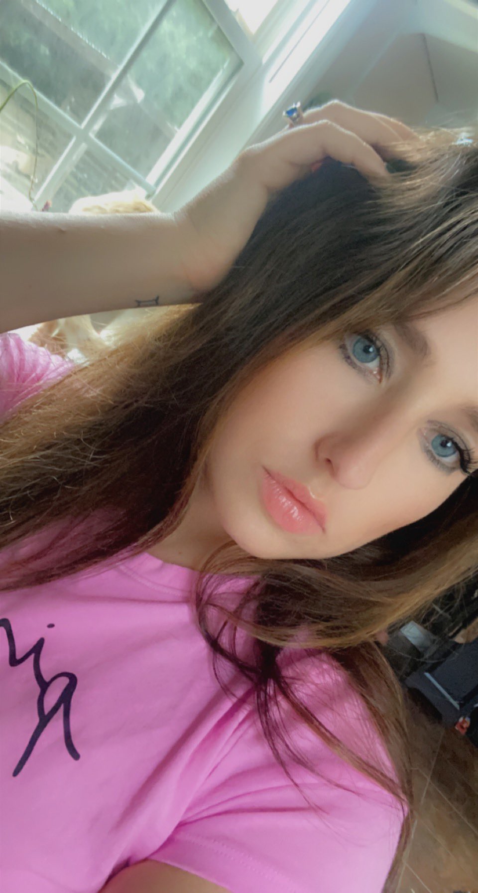 Sav Rose 🌹 on X: I need some new onlyfans!!!! Pretty please? 5$!  t.coryPDI9xOOf t.coZu6mwPlPHG  X