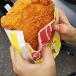 ファミチキが本気を出した!値段はそのままで40％増量作戦を実施中!