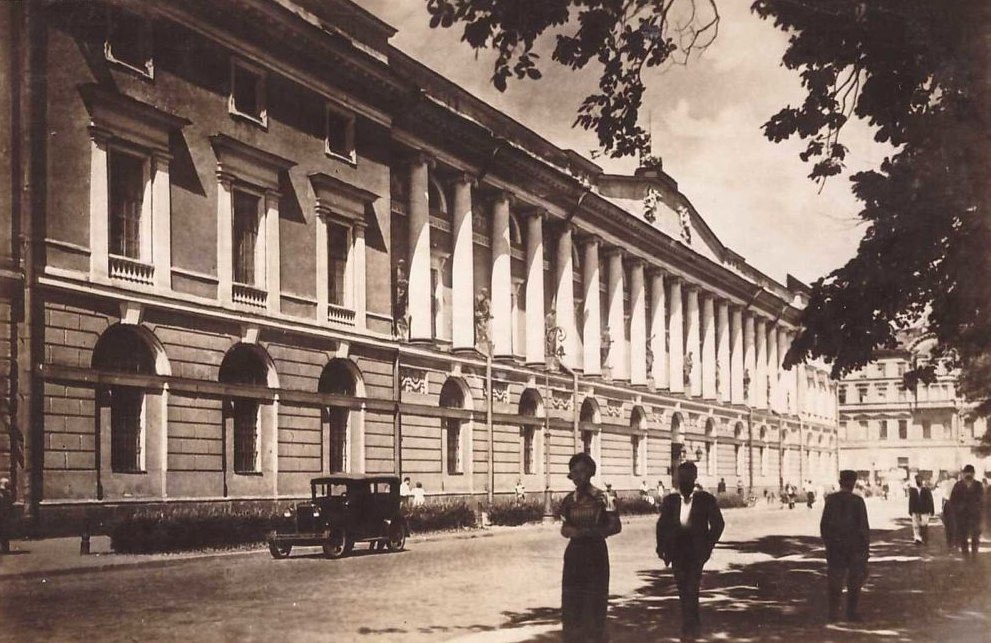 библиотека салтыкова-щедрина ленинград до войны. государственная публичная библиотека салтыкова щедрина. е. публичная библиотека салтыкова-щедрина санкт-петербург. библиотека имени м.