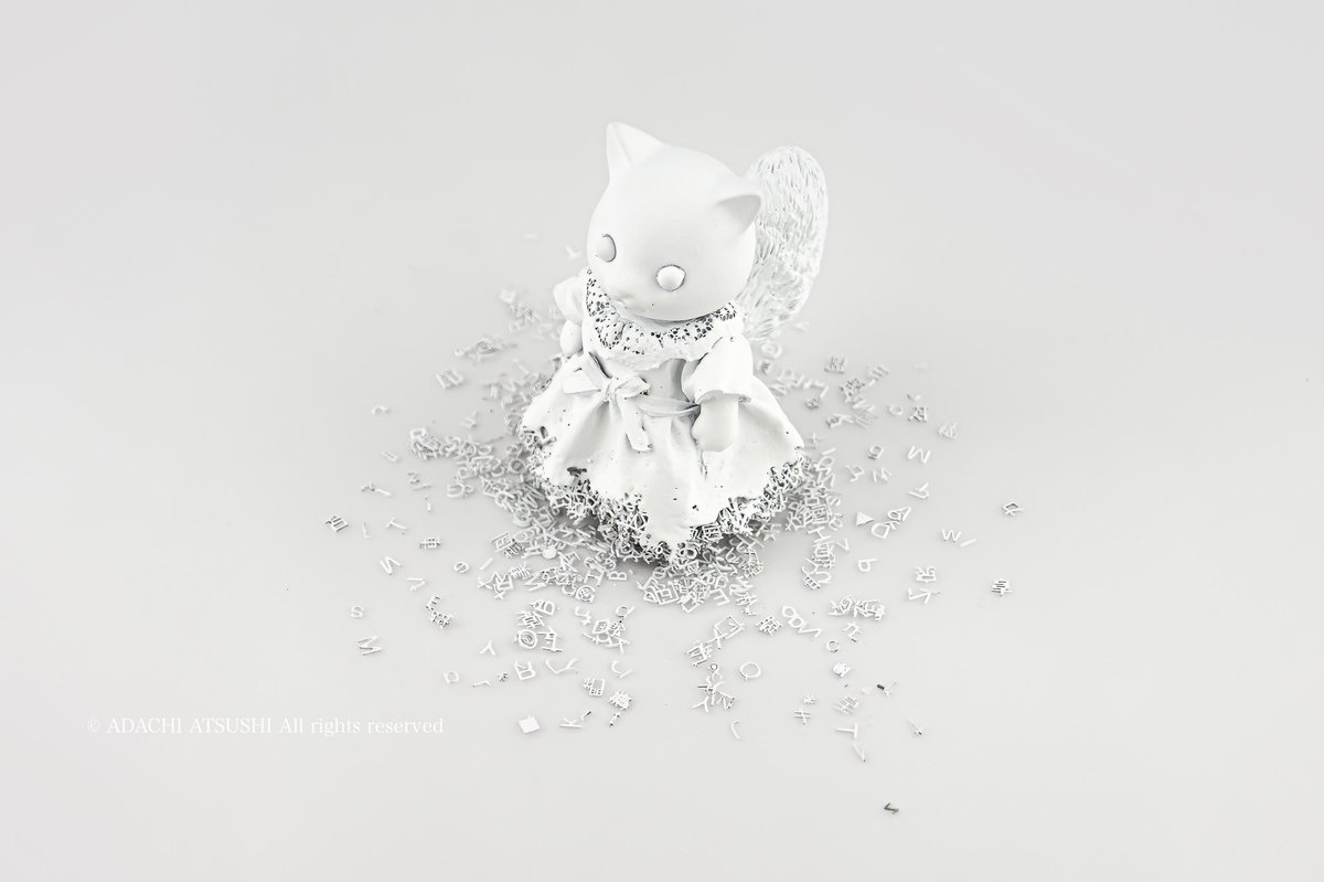 azirusi's tweet photo. ●作品紹介2●
タイトル:It must have existed._ Cat
サイズ:85×65×60 mm
素材:水性樹脂、紙、水性塗料
制作年:2021
価格:¥49,500(税込)
#ArtLabTOKYO #FamiliaeSylvanian https://t.co/y5FyaQ8iVG