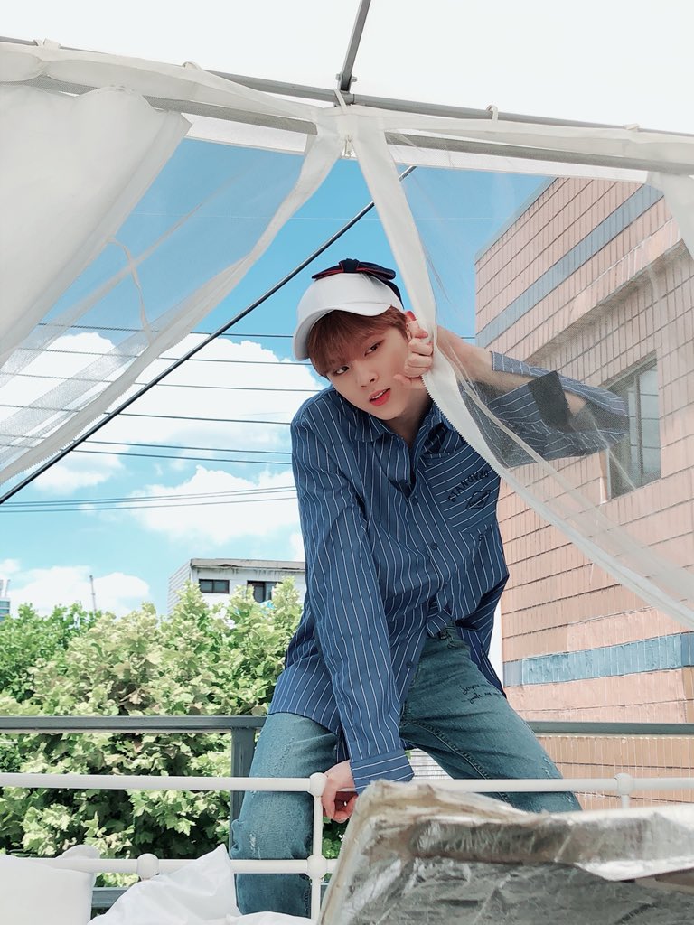 laven_berry's tweet photo. 180815
3년 전 오늘에 올라온 녀구
이 날 굉장히 좋아하는 편><
#n년전_오늘의_녁우 https://t.co/puYf6O2G3B