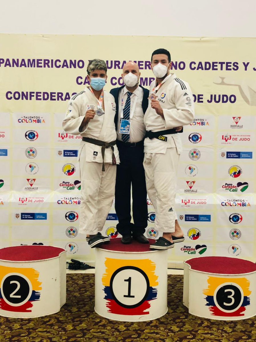 sndpy's tweet image. Ezequiel, Plata y Clasificación a Cali. 

La Ministra Secretaria Nacional de Deportes, Fátima Morales, felicita al judoka paraguayo, integrante de la #ÉliteDeportiva🇵🇾, Ezequiel Bareiro, quien logró su clasificación a los Juegos Panamericanos Junior Cali 2021 

#ElDeporteNosUne