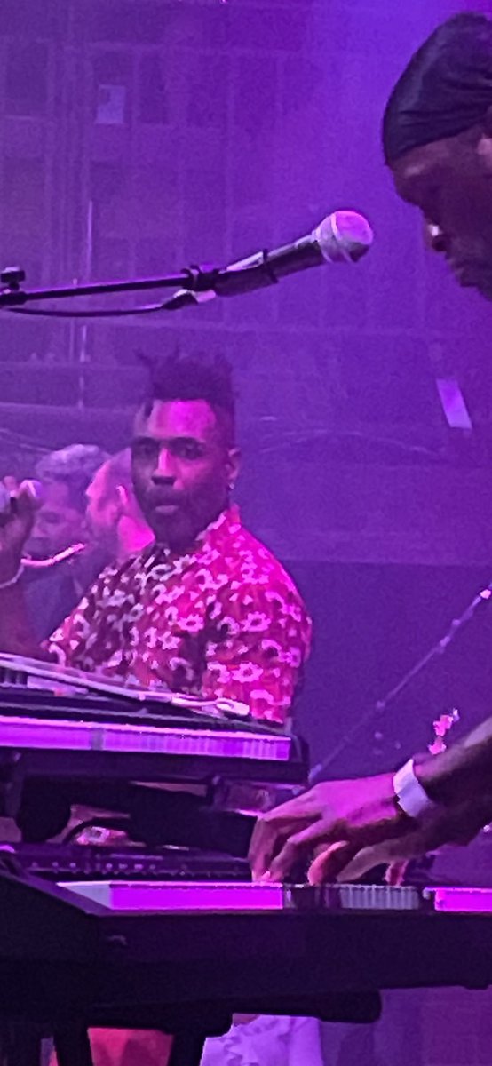 q_clubb's tweet photo. What a magical night. Collected our physical nft from @omarlyefookMBE after his brilliant SOLD OUT show @TheJazzCafe @live_nft @vectorvault @chvtv this Omarnft is one of the best crypto and immersive music NFT - it’s about, utility, sovereignty and ownership https://t.co/8ds5A52YWI