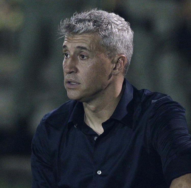 jurezlara13's tweet image. Quando alguém te perguntar o significado de charme, mostre essa foto