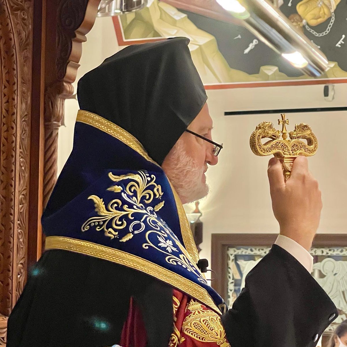 KimisisHamptons's tweet photo. Tonight, 8/14/21, His Eminence @Elpidophoros of America leading our Hierarchical Great Vespers for our Fore-Feast of Our Most Holy Lady The Theotokos and Ever-Virgin Mary, followed by a reception hosted by our St. Anna Philoptochos. #hroniapolla #χρονιαπολλα #formanymoreyears https://t.co/nNBZOm4UR5