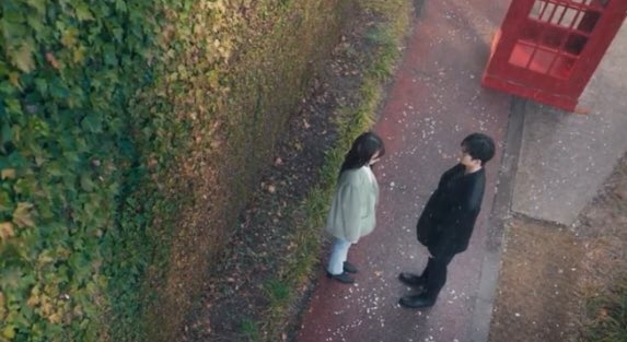 kdramawing's tweet photo. The parallel are make me cry 🥲😭

Love alarm 🤝 NEVERTHELESS

#NeverthelessEp9 https://t.co/hHkbPRZblo