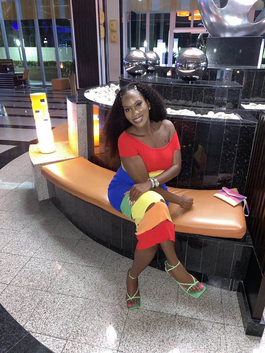 charnaniganz's tweet photo. Arite last post for the day! Birth night! 8/14βοΈ
Was an awesome day and Iβm eternally grateful and blessed! #leotingz #queening https://t.co/A9Tkg3OMZ4