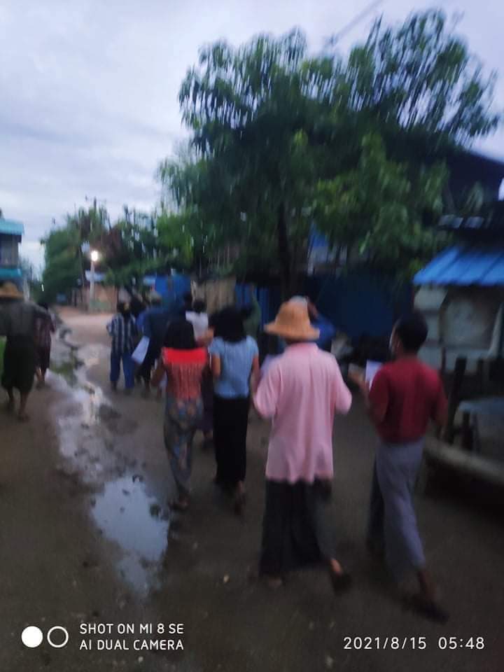 katycho22222's tweet photo. (15.8.2021)

#Magway Region 

In this morning,Dawn Strike staged by the local people from #Pakokku township, marched to against the military dictatorship.

#AcceptNUG_RejectMilitary
#Aug15Coup 
#WhatsHappeningInMyanmar https://t.co/TP9WIeTLiZ