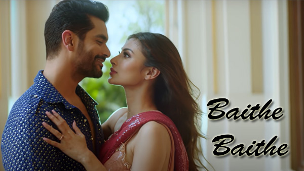 Baithe Baithe is New Album Song has been sung by #StebinBen, #DanishSabri and #AishwaryaPandit. Featuring #MouniRoy and #AngadBedi. Music composed by #MeetBrothers. Lyrics penned by Danish Sabri.