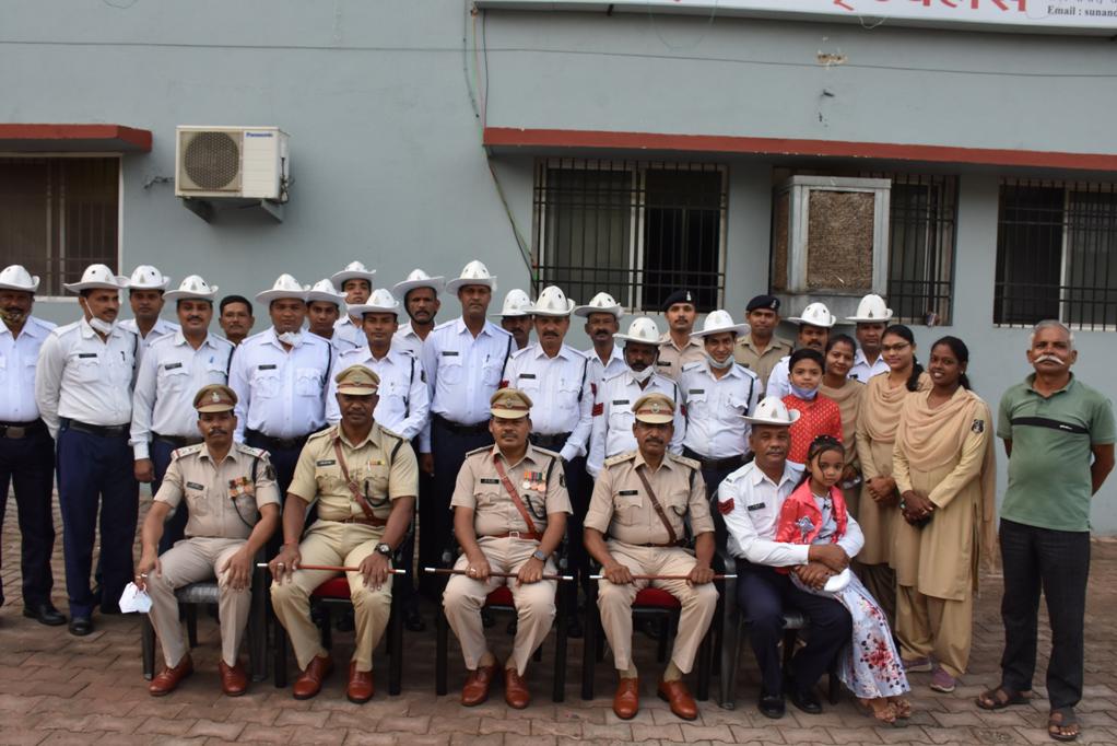 Traffic Police Raipur tweet media