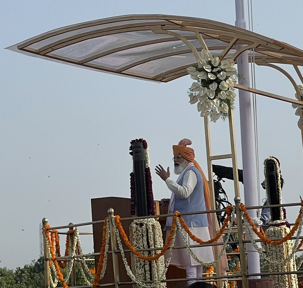 Amitabh Kant (@amitabhk87) on Twitter photo Four phenomenal announcements in PM <a href="/narendramodi/">Narendra Modi</a> #IndependenceDay speech. 1. Every citizen to be provided basic facilities 2.Making India self reliant fm imports of oil products thru Green Hydrogen mission 3.Driving Circular economy & 4.Fortification of rice to improve nutrition Four phenomenal announcements in PM <a href="/narendramodi/">Narendra Modi</a> #IndependenceDay speech. 1. Every citizen to be provided basic facilities 2.Making India self reliant fm imports of oil products thru Green Hydrogen mission 3.Driving Circular economy & 4.Fortification of rice to improve nutrition