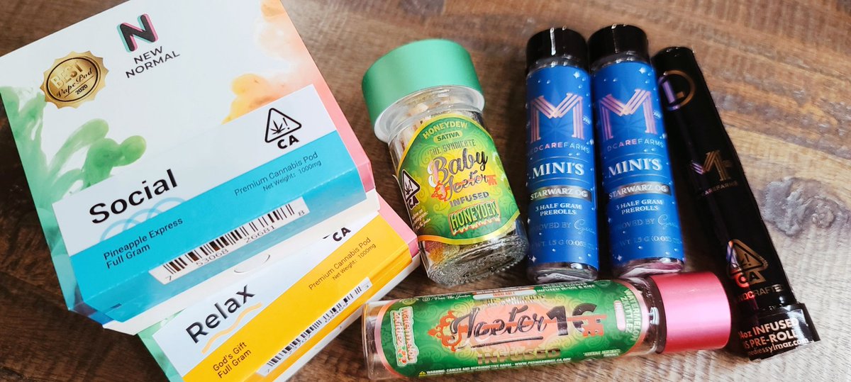 cozmikhigh's tweet photo. Picked up some goodies because it's been too long... https://t.co/275ihjd5tB
