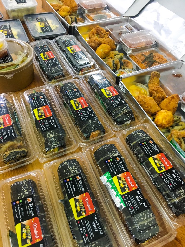 KokumaHq's tweet photo. @nuriyliamalek Hi tumpang iklan ye, utk area kl/sgor kalau ada yg craving makanan korea boleh order sini 🤗.감사합니다~

https://t.co/D98DpL1Wt2 https://t.co/XSKn1g1W2w