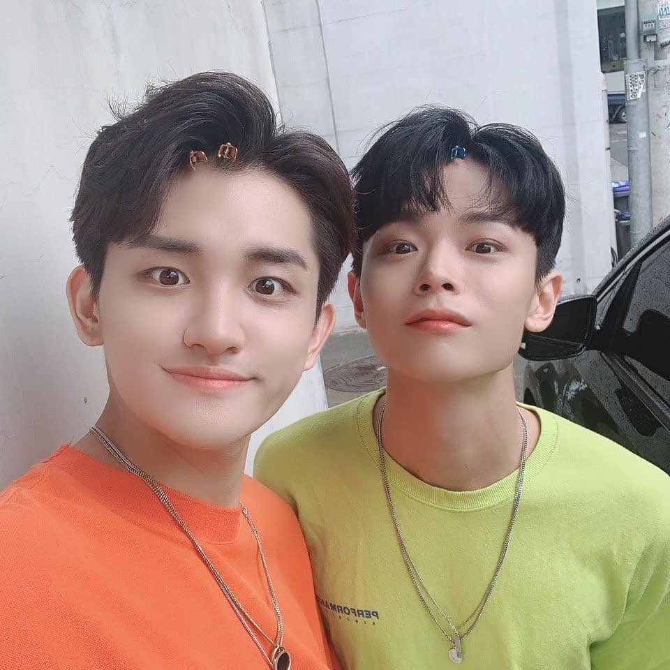 dailyechani's tweet photo. HBD WONSANG! 🎉
#원상아_네가_내게_바다야
#OUR_HERO_WONSANG 
#루시 #가능동밴드 #신예찬 #조원상 💙 https://t.co/7K97RClpxz
