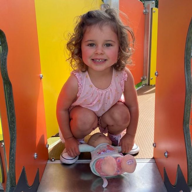 jamescutlan's tweet photo. Where does this time goβοΈ
.
HAPPY 3rd BIRTHDAY to my beautiful little daughter Izzy June π₯³
.
Off for a family adventure today with a few surprises on the way πππ
.
#BirthdayGirl #IzzyJune #ILoveYou π https://t.co/wKSN1hEWeY