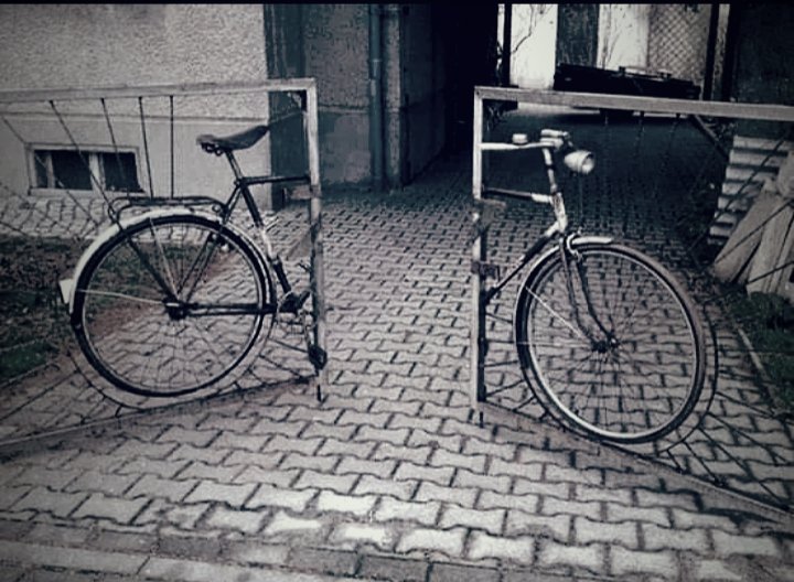 Kā piečakarēt velo zagli? Uztaisi vārtiņus ar vecu velo, uzliec novērošanas kameru un iekārtojies dīvānā ar popkornu.