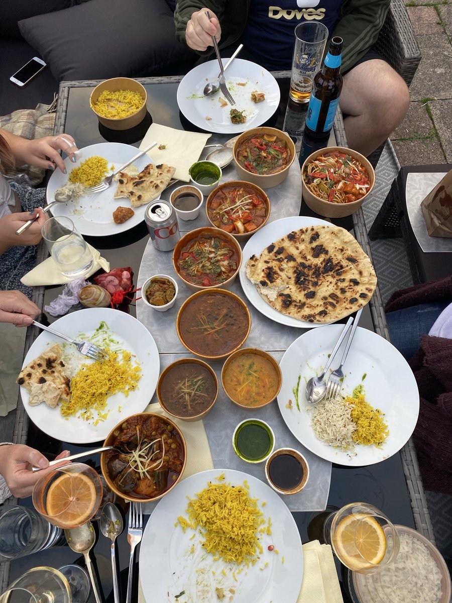 TonyElv's tweet photo. Happy bank holiday #BrumHour
Shout out to the https://t.co/Y0zRsp7Tox crew for a sensational dinner tonight https://t.co/aOaBVleACS