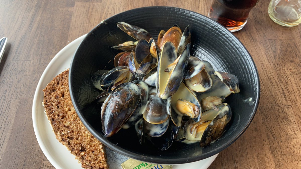 GarfittRachel's tweet photo. Dander around Newcastle before we hit the Mariner for lunch

#WeActiveChallenge #AHPsActive #myphysicalphoto https://t.co/lqq5EVQG77