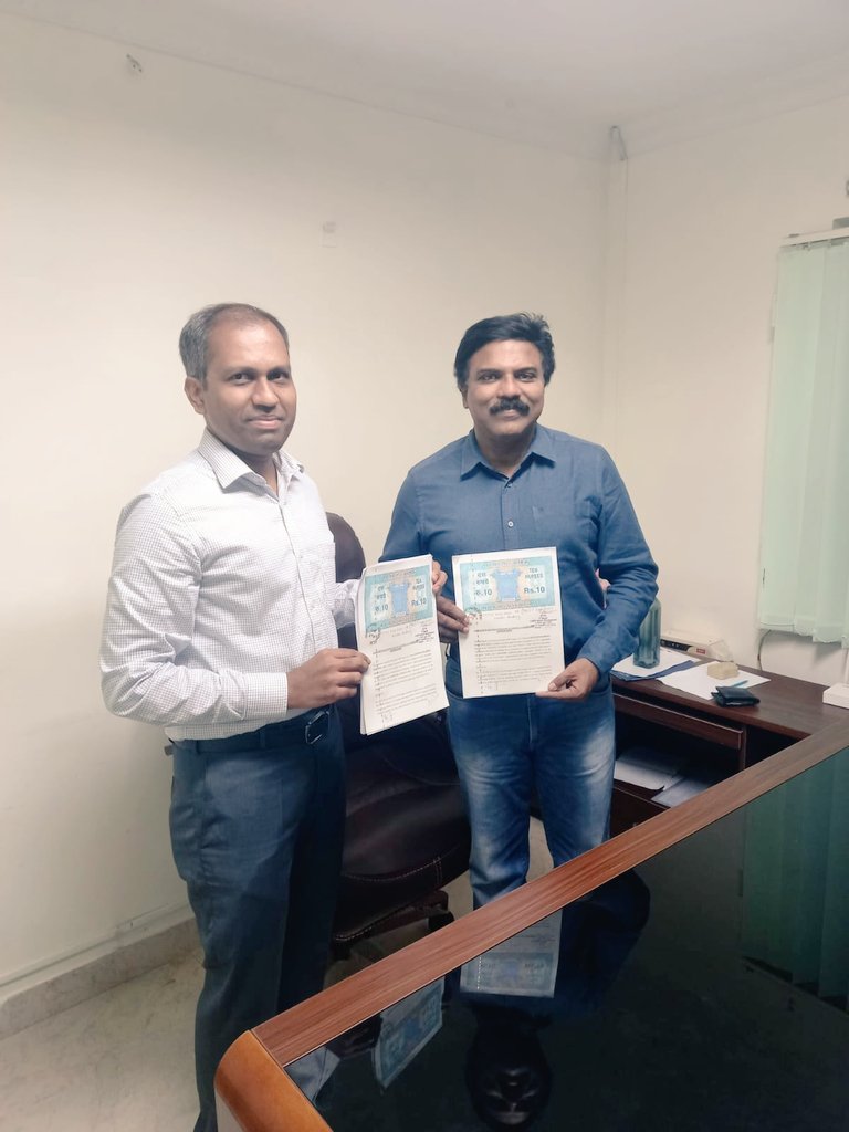 Signed an MoU with Dr Santhosh Babu (Ex-IAS) sir's Capstone IAS academy. Capstone students will have the chance to experience India's first data driven test series by ExcelOn Academy for UPSC. Game on!! #UPSC2021 #upscaspirants #upscmotivation