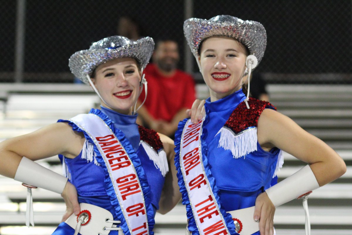 Our first game was last night and we had such a blast!!! We had lots of fun while being in the stands and performing our first field routine of the season! Our dancer girl was Leigh Ryan and our spirit girl was Eva Ryan!! Congrats ladies! 🤍🏈✨