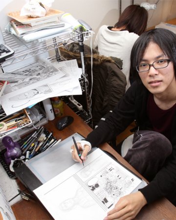 Happy birthday Hajime Isayama! 