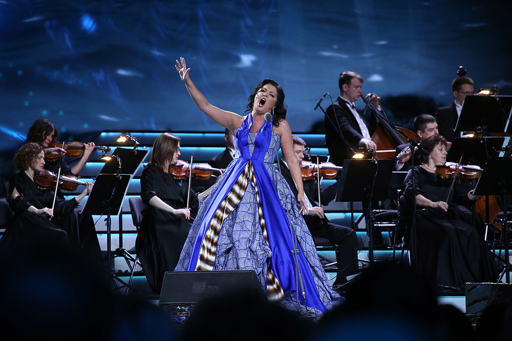 Кто исполняет оперу. Кто исполняет оперу. Кто исполняет оперу. Оперный артист. Хворостовский и оперные певицы.