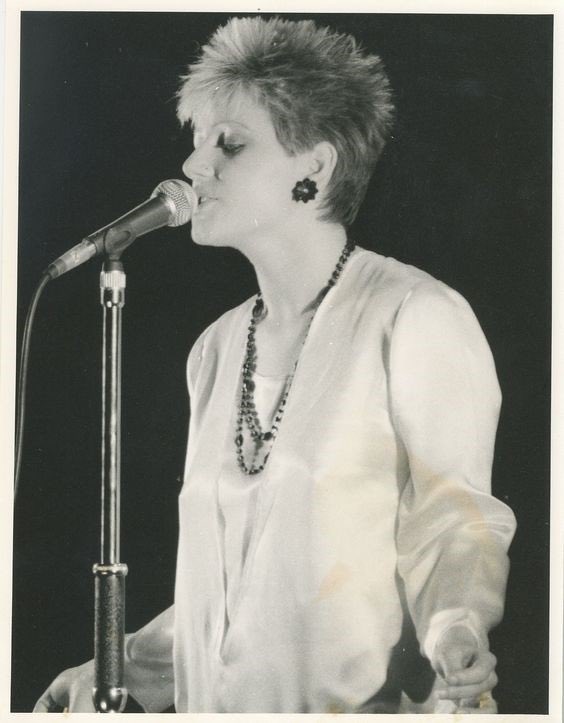 Happy birthday liz fraser from cocteau twins!! thanks for blessing us with your angelic voice 