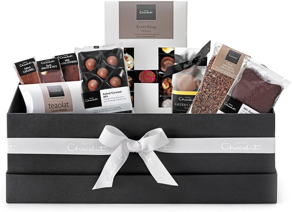This week, we're giving away a fabulous Hotel Chocolat Hamper! 😍🍫 To #WIN, like, share & comment letting us know your bank holiday plans. *Competition closes 23:59 on 30/08/21. The winner will be contacted by @WrenKitchens* Good Luck! 🤞