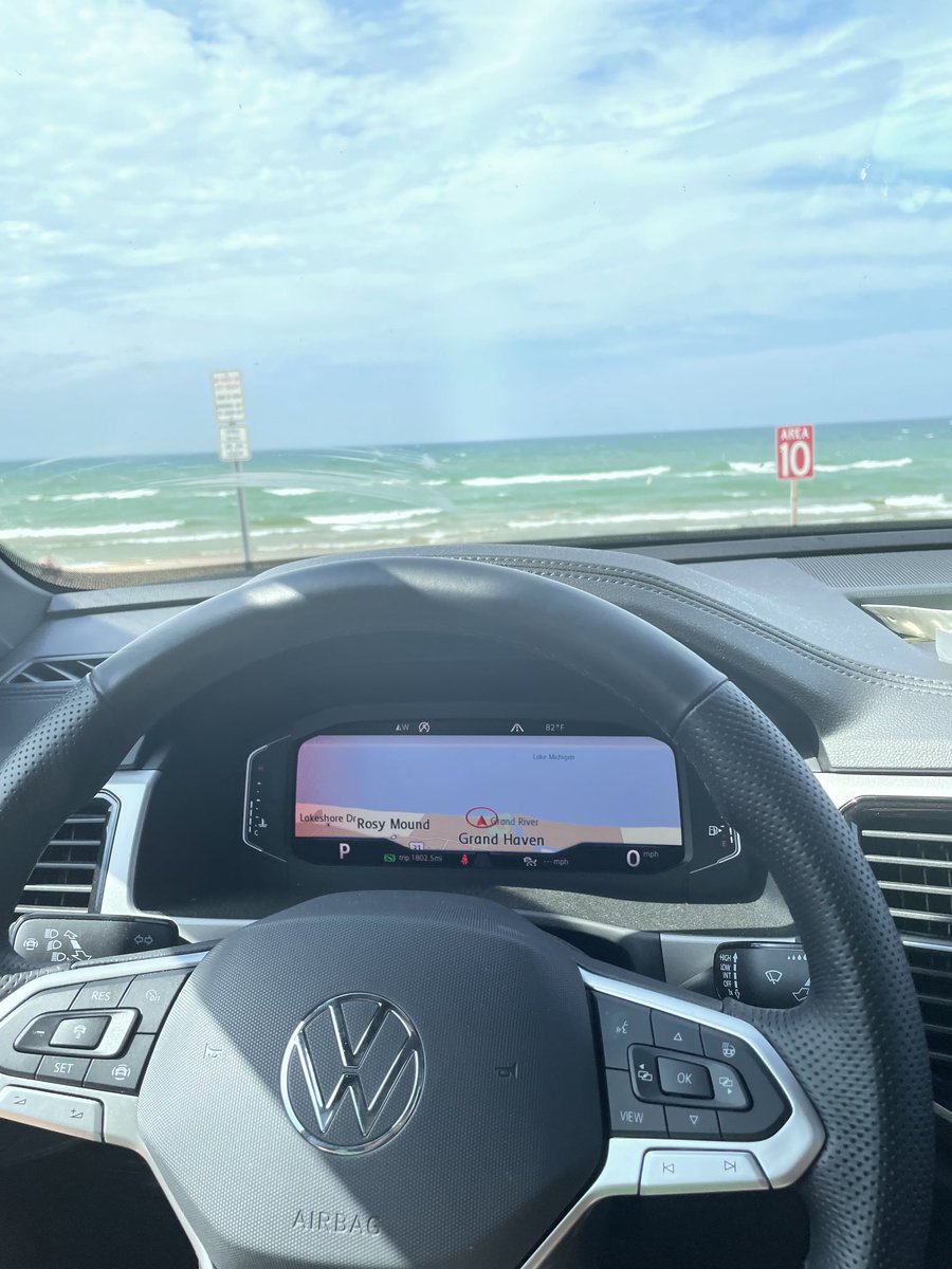Love our digital cockpit and view of Lake Michigan!! ⁦<a href="/VW/">Volkswagen</a>⁩