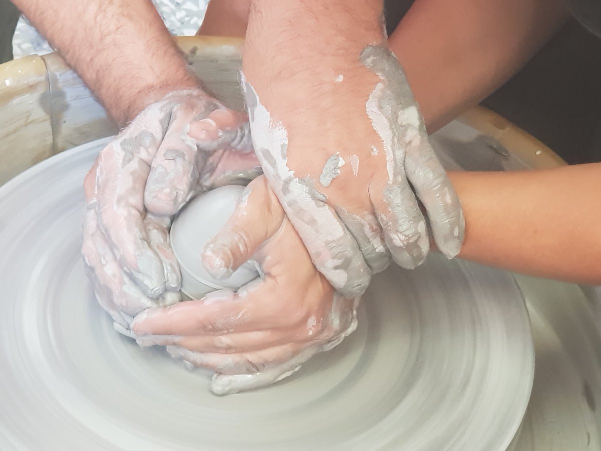 DanaeKoukouti's tweet photo. Attentiveness to the details of action and the #intelligence of the hand: Human creativity as an #enactive and distributed process
@UniofOxford @school_of_arch
Handmade project https://t.co/UCcATdnEJM