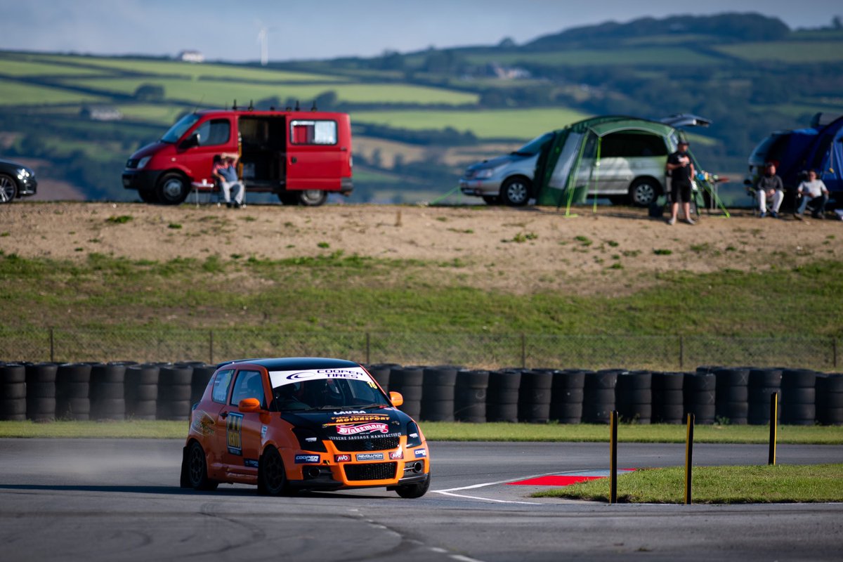 5 Nations British Rallycross Championship tweet media