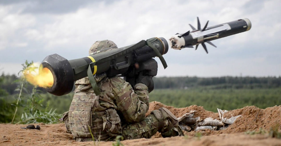 Javelin portable fire-and-forget anti-tank missile