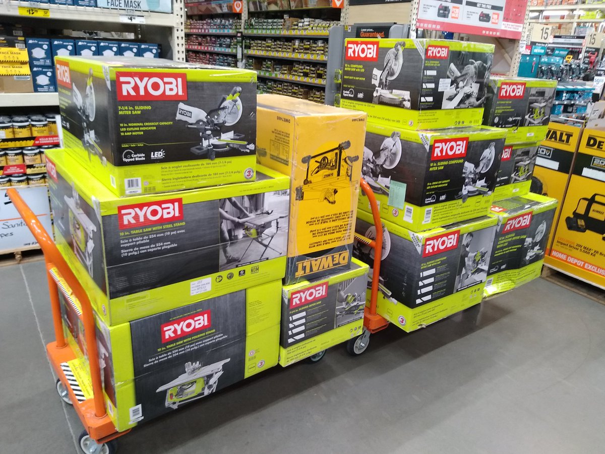 PNWcyclist's tweet photo. Power Packdown in Table and Miter Saws 💪🏆🧡 #InStock123 #PowerPackdown #THD4020 #D289 @BenjamineSuby @BenRainesHD @MET_THD4020 @MollyBFields @DavidS4020 @DerekLarsenHD @TedLucht @Kale31677536 @terrelldebban @Lynette15156541 @tglindholm @DHRM_D289 https://t.co/1WPFxw6En5