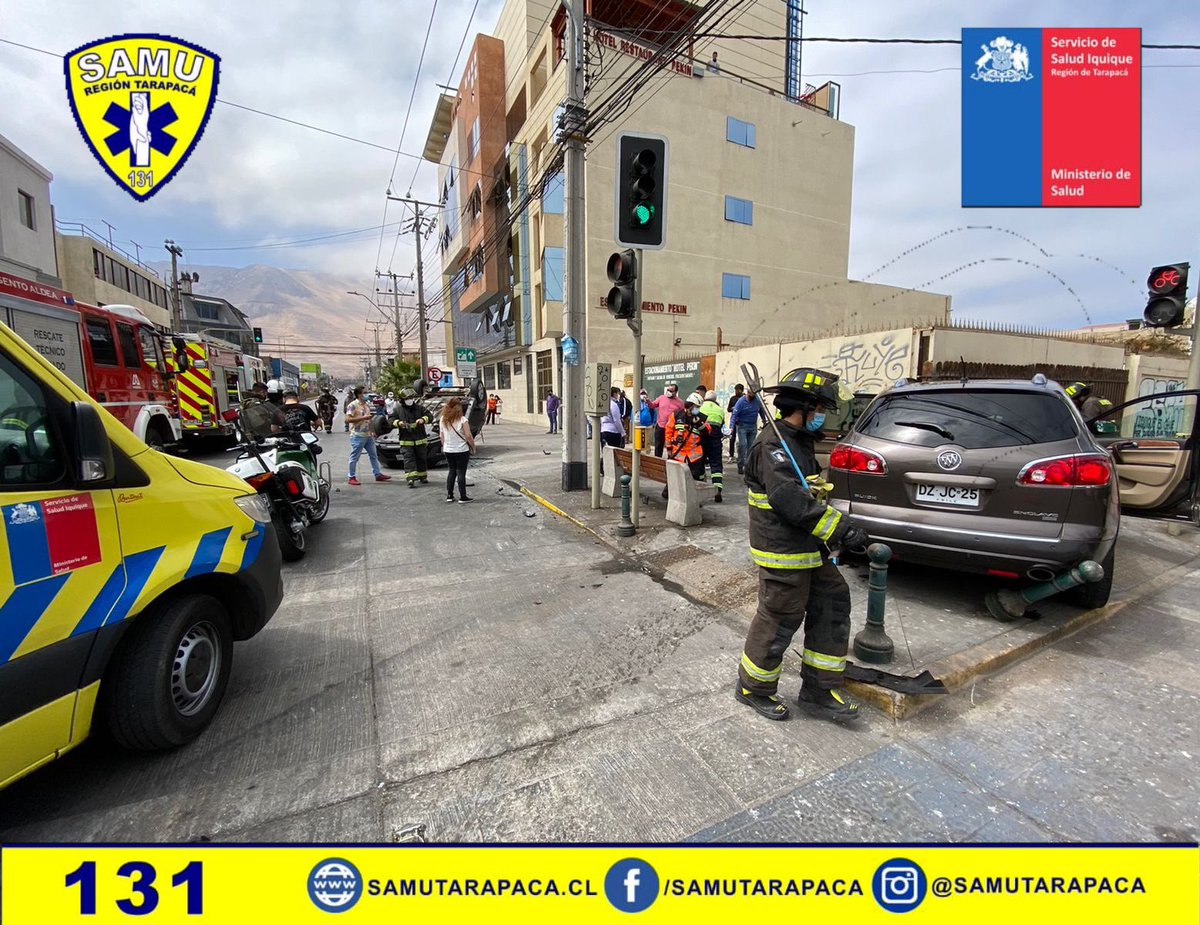 Nuestra unidad avanzada conjunto a <a href="/cbi_iqq/">Cuerpo de Bomberos de Iquique</a> trabajando en colisión vehicular con posterior volcamiento, para el rescate, estabilización y traslado a la Urgencia del <a href="/hospitaliquique/">Hospital de Iquique</a> de los involucrados. #iquique

Créditos fotos: <a href="/corresponsaliqq/">Corresponsal Iquique</a>