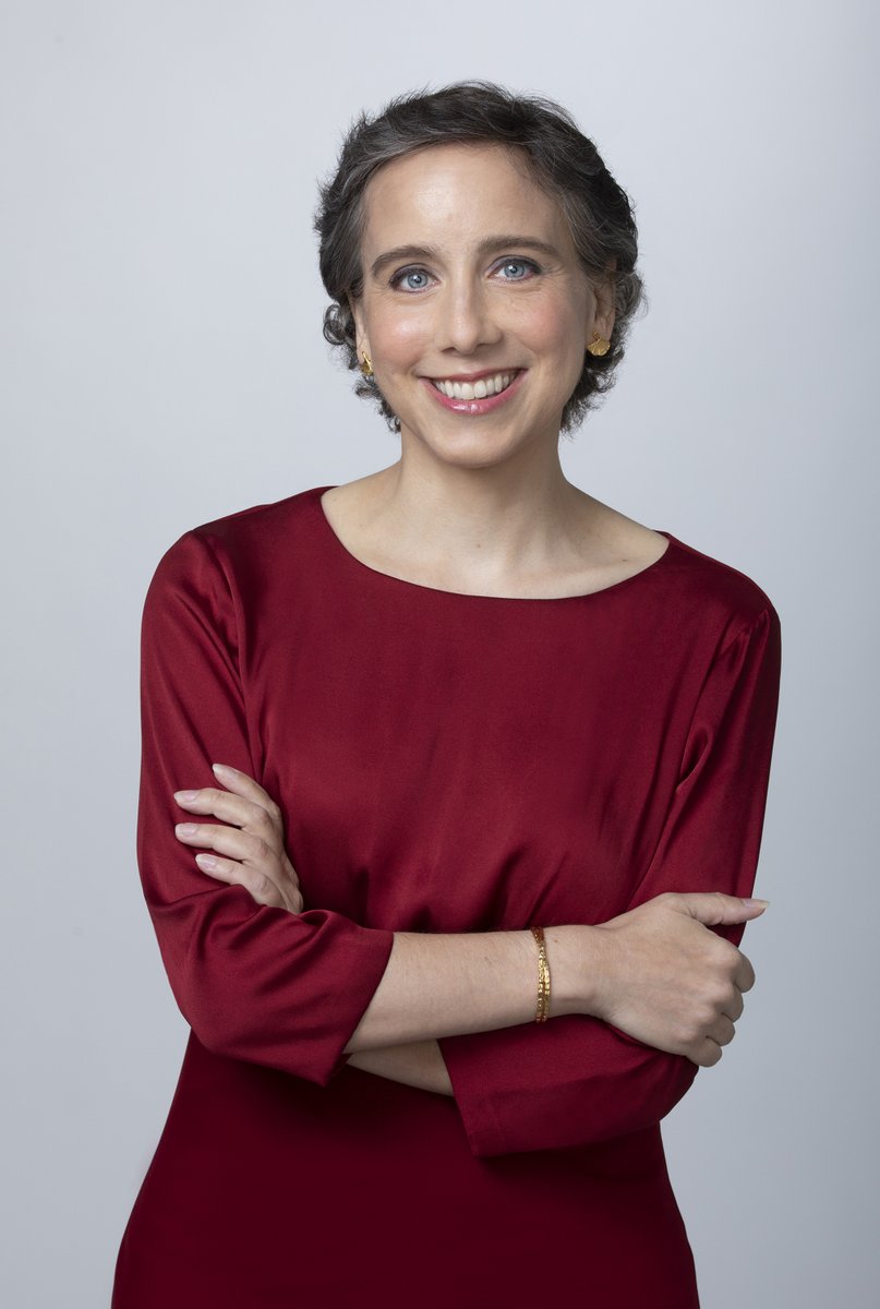 ABC News PR (@abcnewspr) on Twitter photo .<a href="/ABC/">ABC News</a> News Announces Simone Swink (<a href="/sswinkgma/">Simone Swink</a>) as the Executive Producer of <a href="/GMA/">Good Morning America</a>
bit.ly/38jZ0k1 .<a href="/ABC/">ABC News</a> News Announces Simone Swink (<a href="/sswinkgma/">Simone Swink</a>) as the Executive Producer of <a href="/GMA/">Good Morning America</a>
bit.ly/38jZ0k1