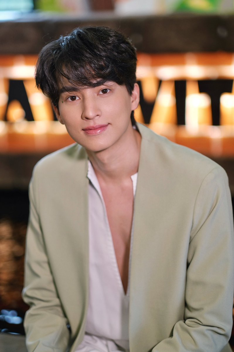 bester mc tweet media