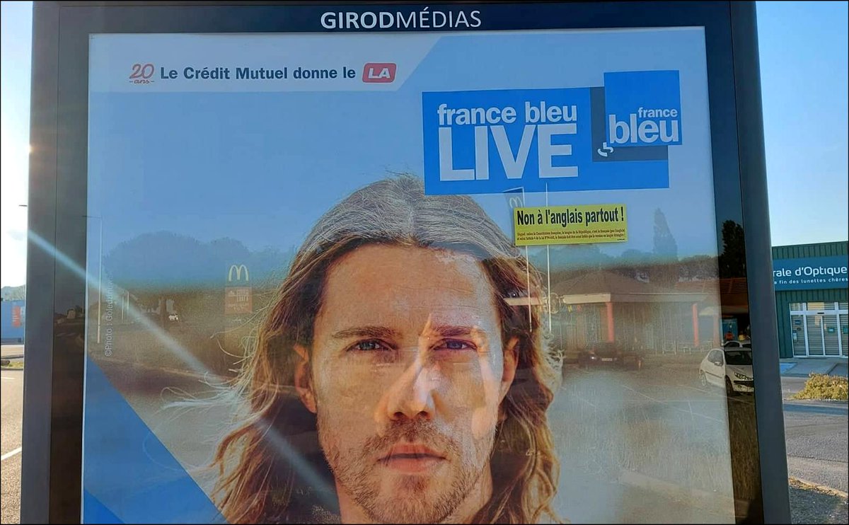 Afrav1's tweet photo. Comment prononcer #OLIVE, lorsqu'on nous pollue avec #LIVE ? À @jdoreofficiel @echodelalys @francebleu @radiofrance @bleugardlozere @objectifgard @ales @PierreMartin030 @CRivenq @VilledAles @AlesAgglo #JulienDoré #FreeGoldenJulien #chanteur #musique #MaxRoustan #Alès #Cévennes https://t.co/FHYrhKvf2Q
