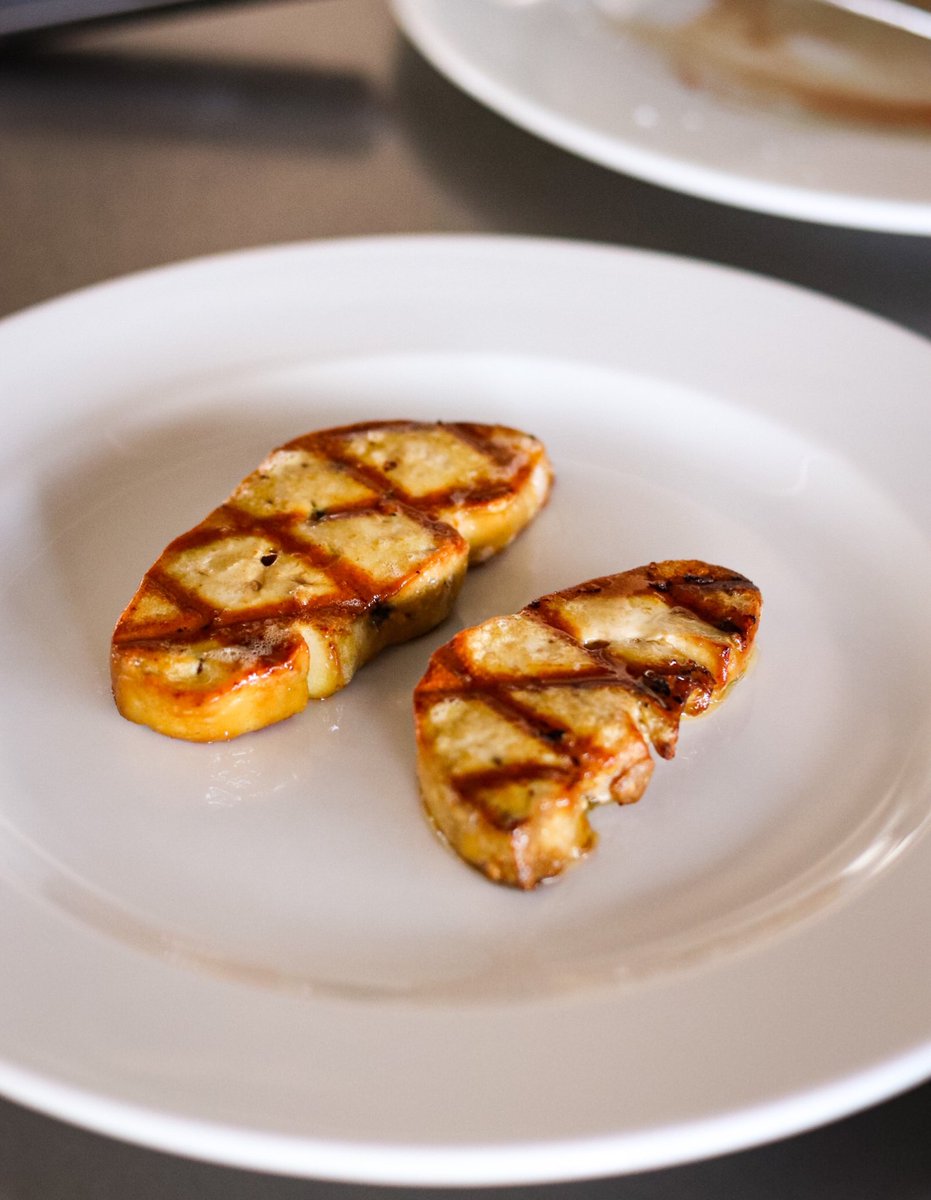 Foie gras Collverd a la brasa.
Ens proposeu quin seria el millor acompanyament?