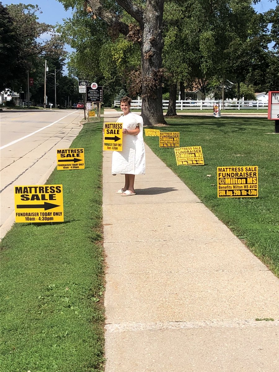 harbortt's tweet photo. AVID Fundraiser is in FULL swing at MMS!  Come see us for a great deal on a mattress!! @MMS_RedHawks https://t.co/CywD9Z8SNG